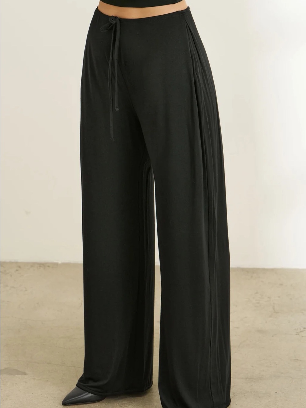 ♡ Joah Brown NWT Essential Straight Leg Pant Black
